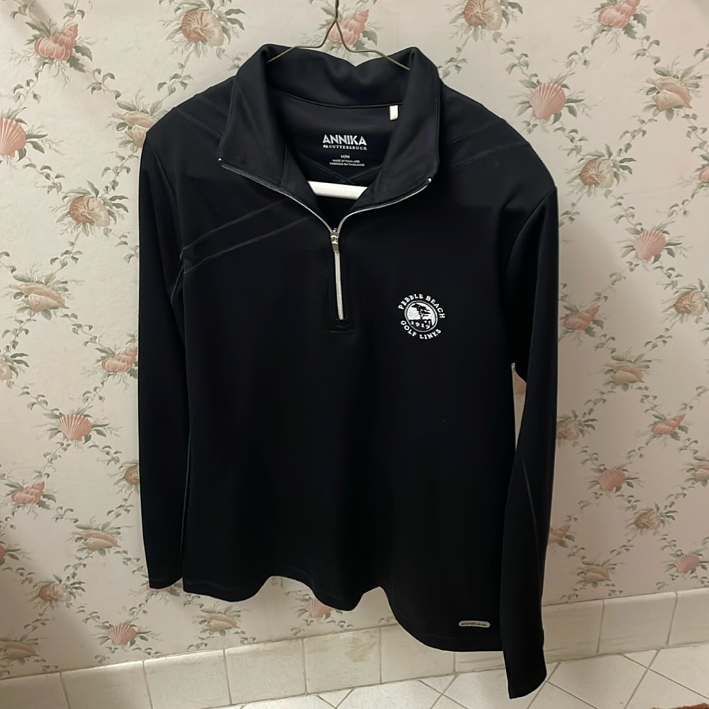 Excellent used condition Pebble Beach Golf Links long sleeve shirt